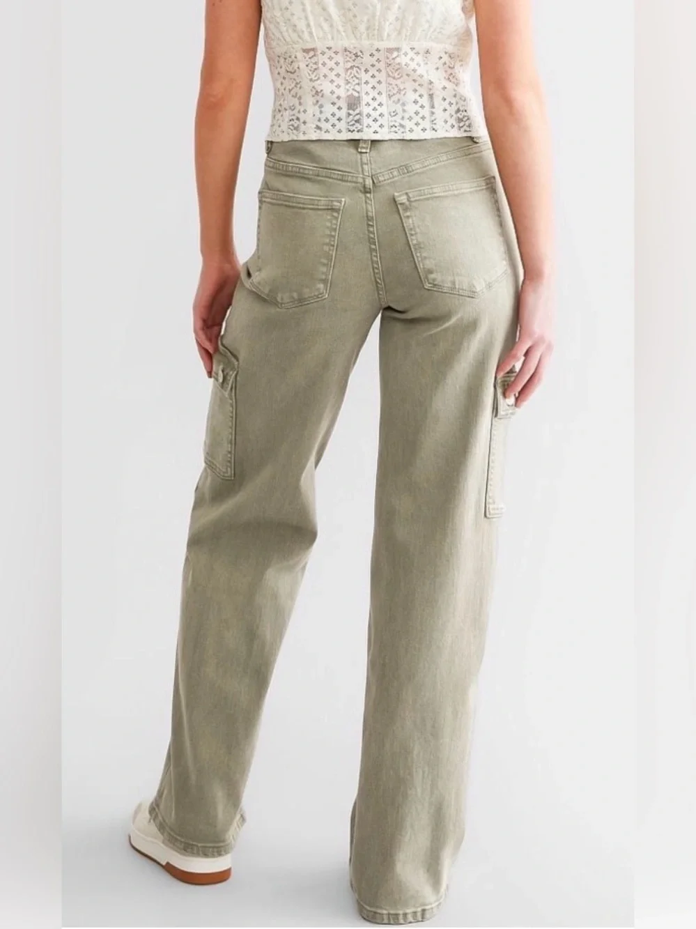 VERVET High-Rise Wide Leg Cargo Jeans in Olive Green - Picture 5 of 11
